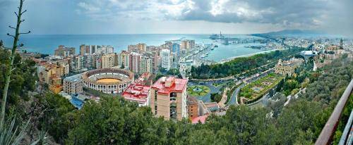 California, Malaga